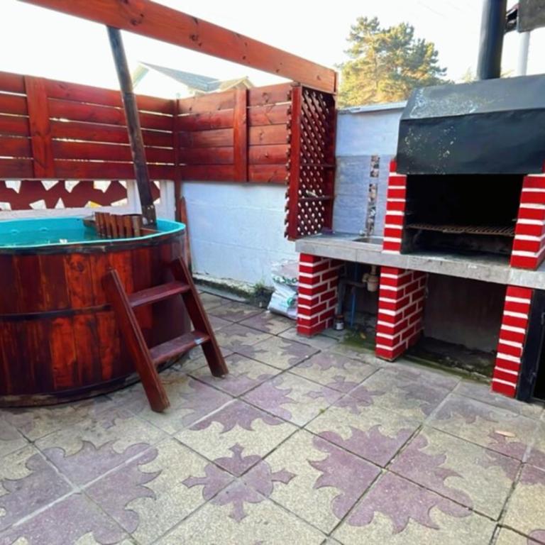 Casa - One-Bedroom House - 4