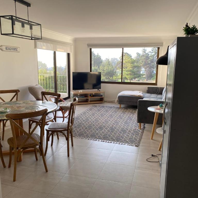 Flores de Marbella - Three-Bedroom Apartment - 14
