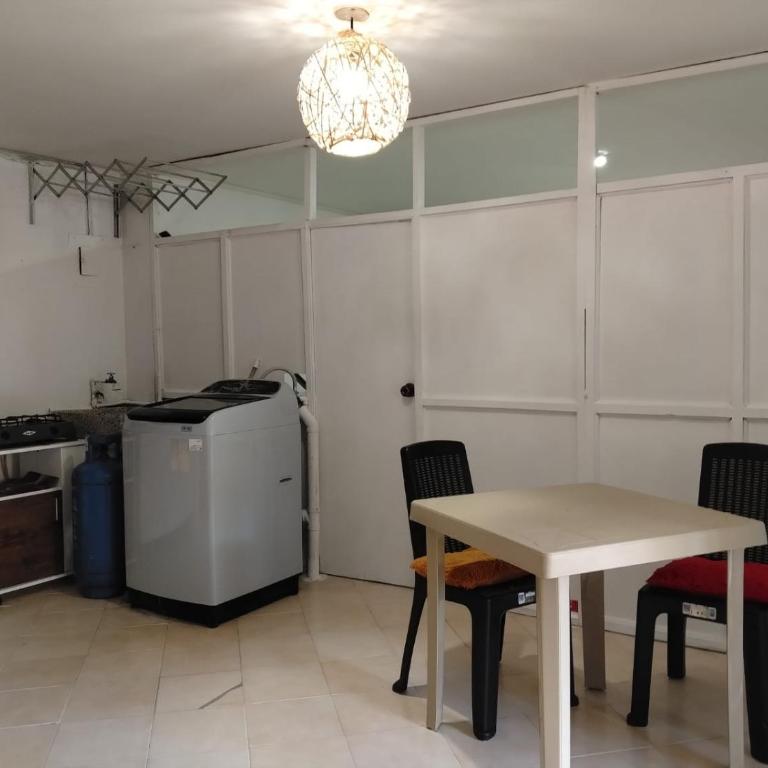 Apartaestudio Centro Histórico Medellín - One-Bedroom Apartment - 10