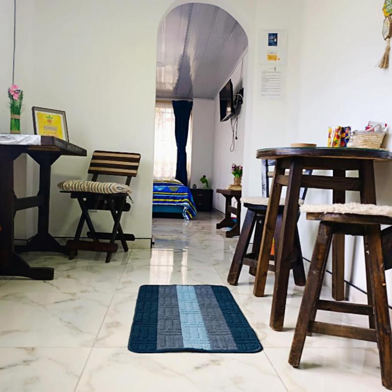 Estudio Privado Cerca Escuela Cadetes y Centro Mayor - One-Bedroom Apartment - 12