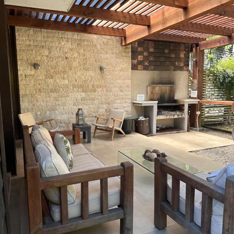 Hermosa Casa Familiar en Parque Pinares Pucón - Three-Bedroom House - 8