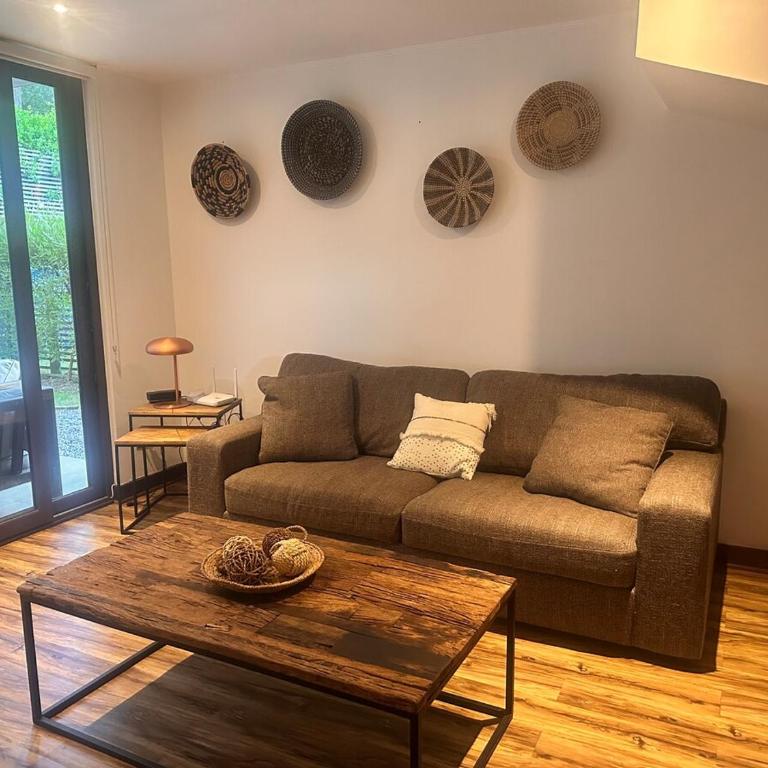 Hermosa Casa Familiar en Parque Pinares Pucón - Three-Bedroom House - 17
