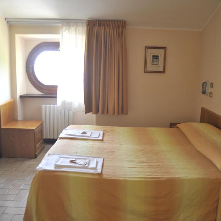 Hotel Fontemaggio - Camera Matrimoniale/Doppia con Letti Singoli - 2