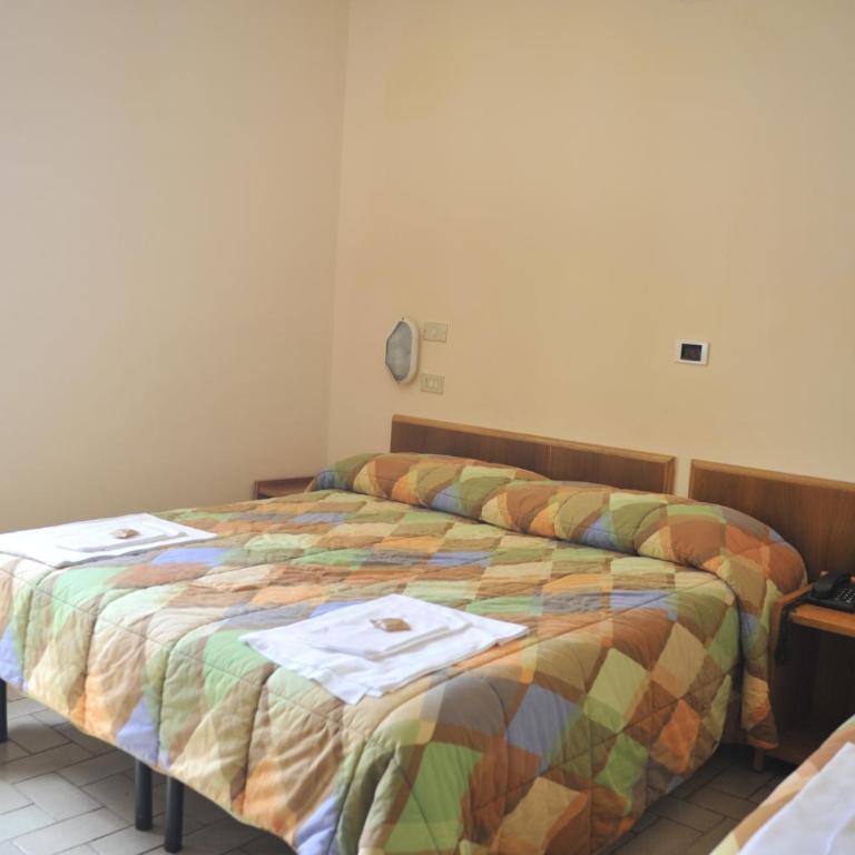 Hotel Fontemaggio - Camera Tripla - 2