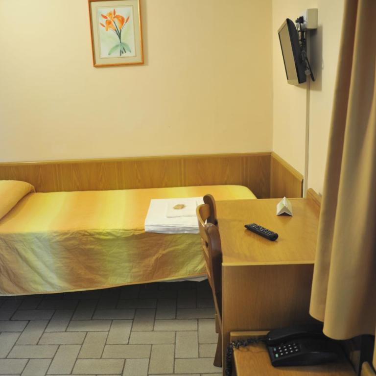 Hotel Fontemaggio - Camera Singola con Bagno Privato - 2
