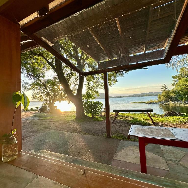 Casa del lago - Three-Bedroom Home - 1