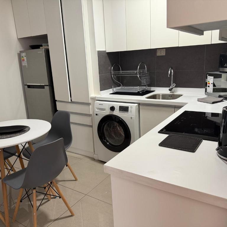 Iquique, 3 minutos de orilla de mar - One-Bedroom Apartment with Garden View - 12