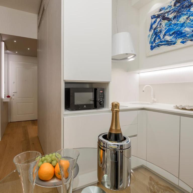 Gian Giacomo Mora, 13 Raffinato monolocale in centro - Appartamento con 1 Camera da Letto - 26
