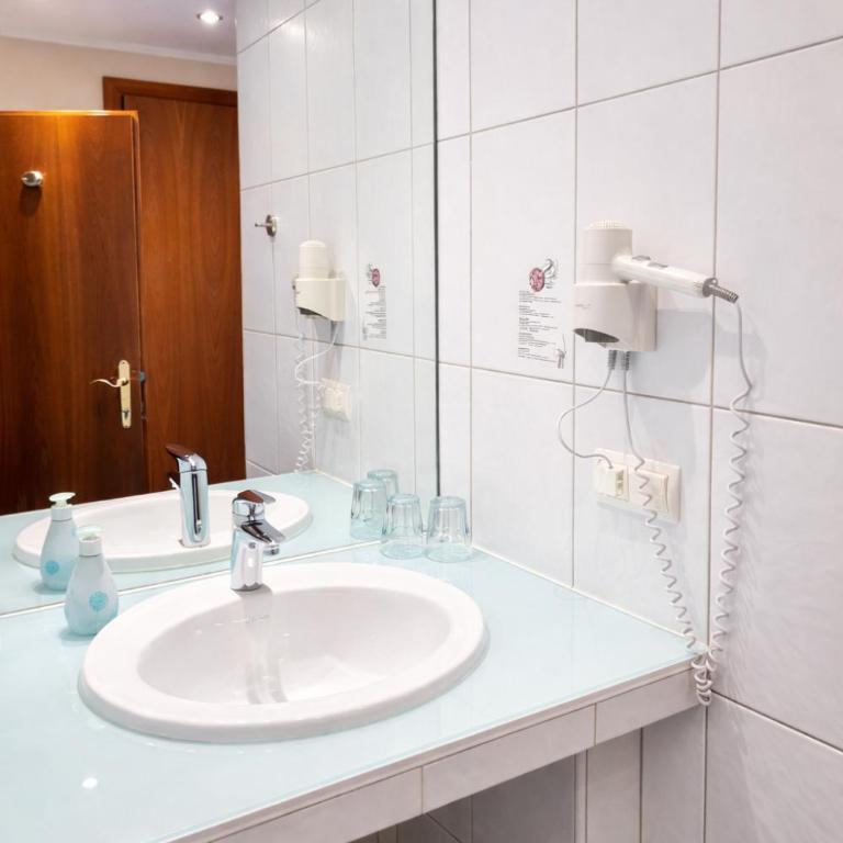 Stadthotel Kramer - Kleines Zweibettzimmer - 3