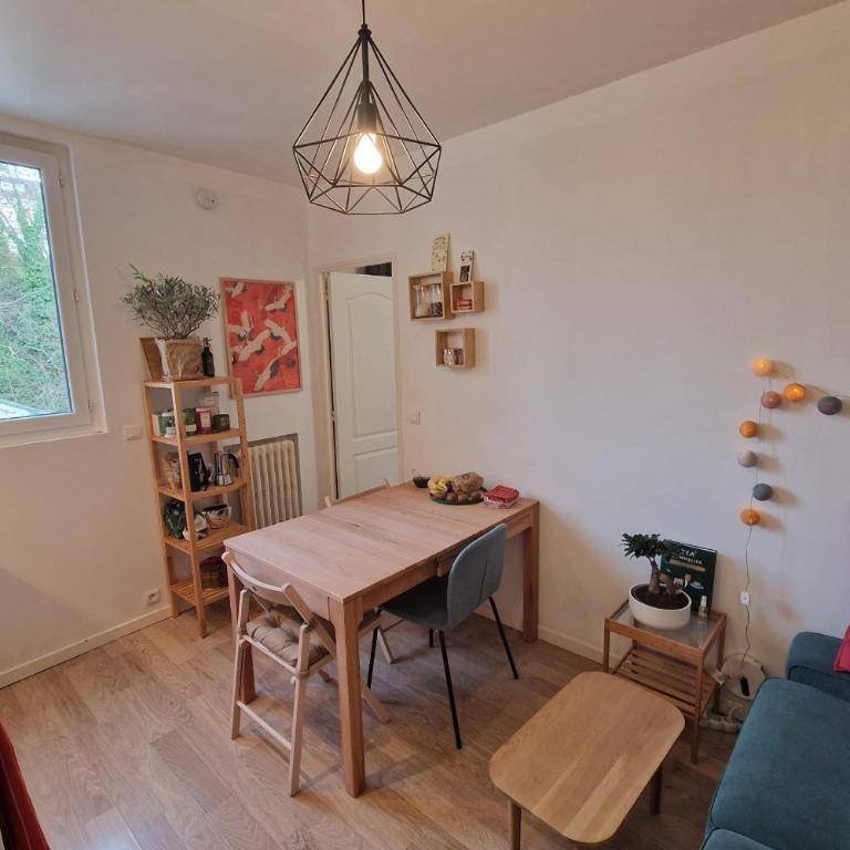 Appartement lumineux près des Buttes-Chaumont - Appartement - 2