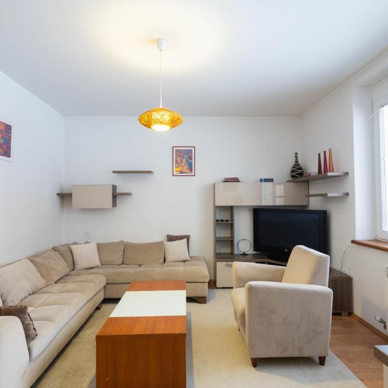 Apartment In The City Center - Apartman sa 2 Spavaće Sobe - 7