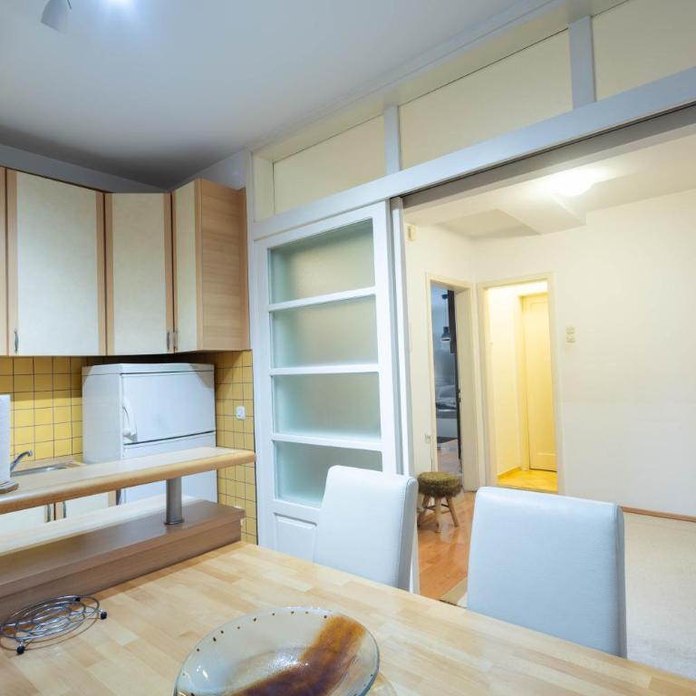 Apartment In The City Center - Apartman sa 2 Spavaće Sobe - 10