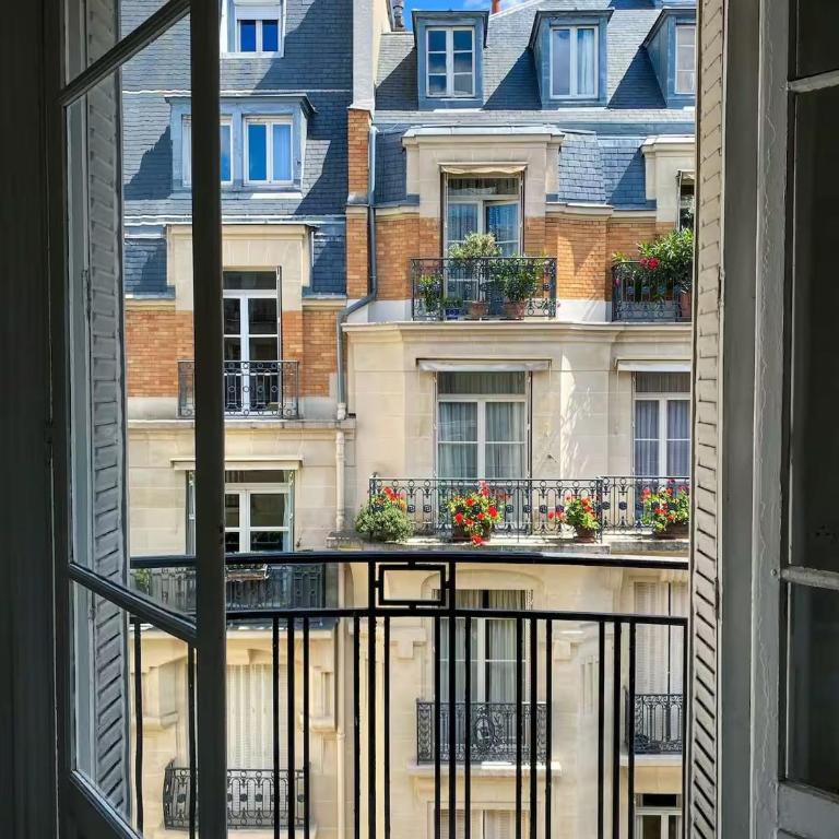 Cozy studio Paris 17th near Arc de Triomphe - Appartement - 10