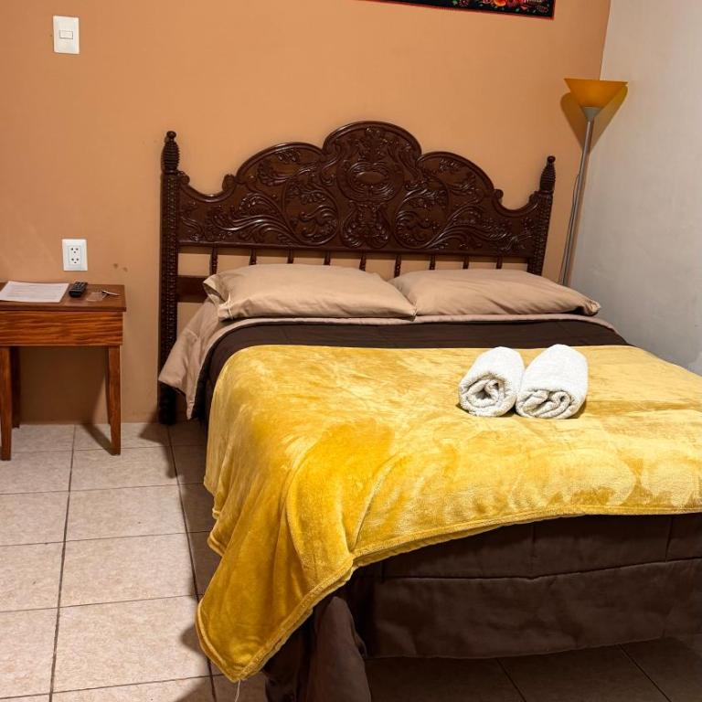 Templo de la Luna Pardo - Habitación Doble con baño privado - 4