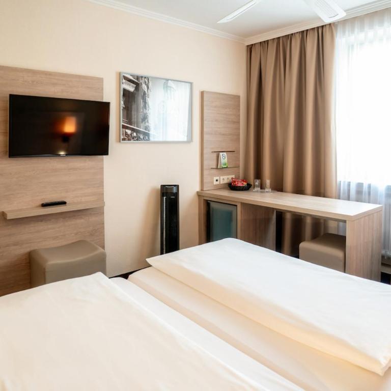 Europäischer Hof - Comfort Doppelzimmer mit Blick auf den Innenhof (keine Klimaanlage) - 1