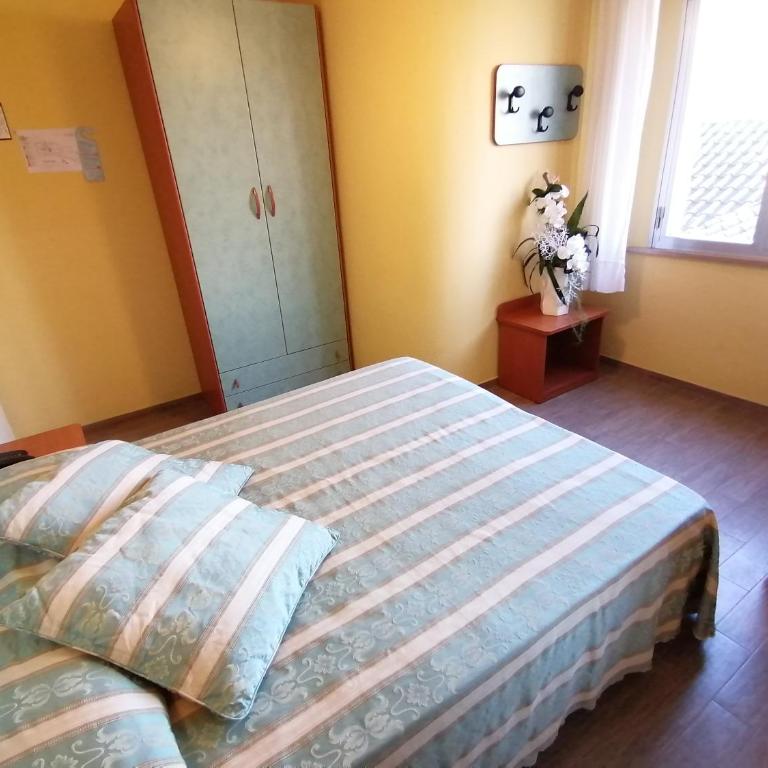 Hotel Nordic - Camera Economy Matrimoniale/Doppia con Letti Singoli - 1