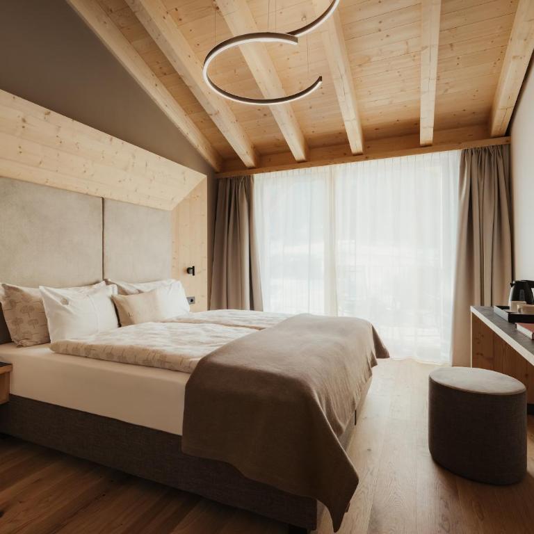 Hotel La Müda - Junior Suite mit Balkon - 9