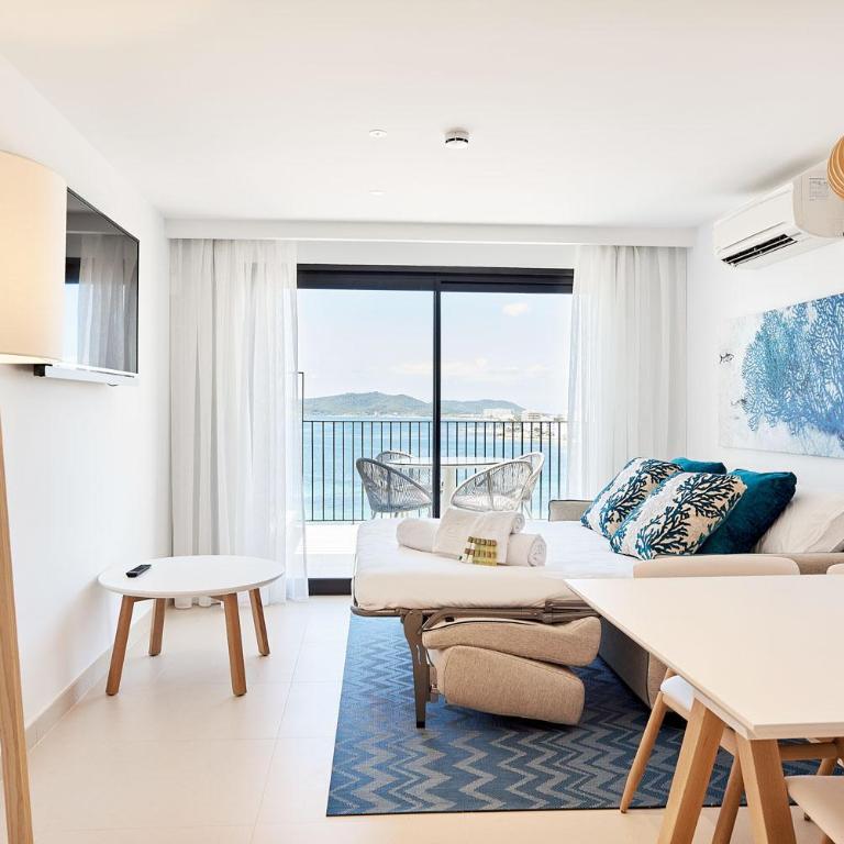 Eurostars Ibiza - Suite Dúplex con vistas al mar - 10