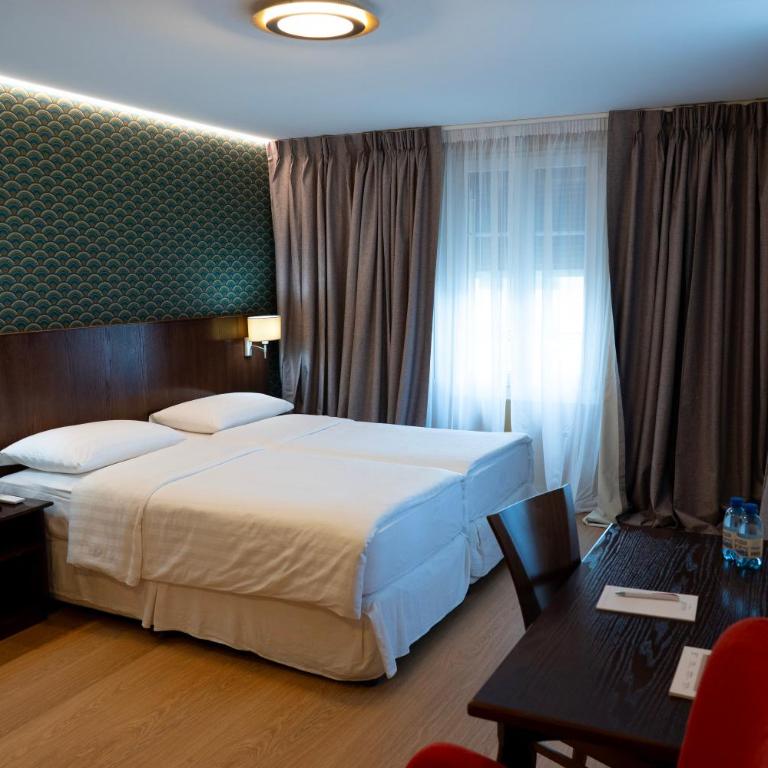 Hotel Helvetie Montreux - Royal Suite Lake View - 2