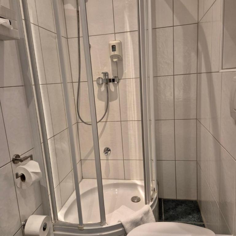 Stadthotel Kramer - Classic Dreibettzimmer - 4