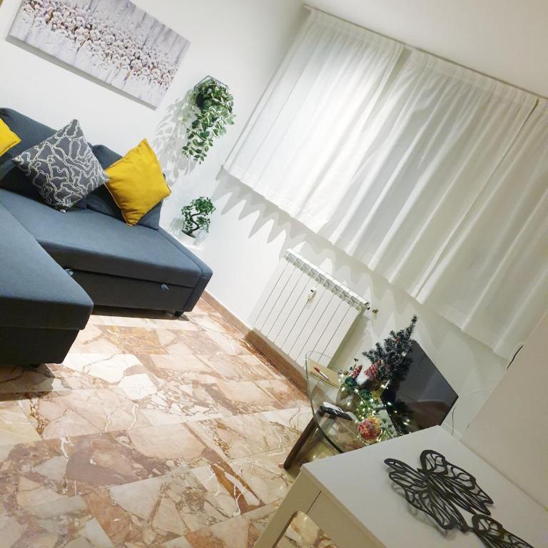 Iris Apartment with Jacuzzi - Easy City Access - Appartamento con 1 Camera da Letto - 2