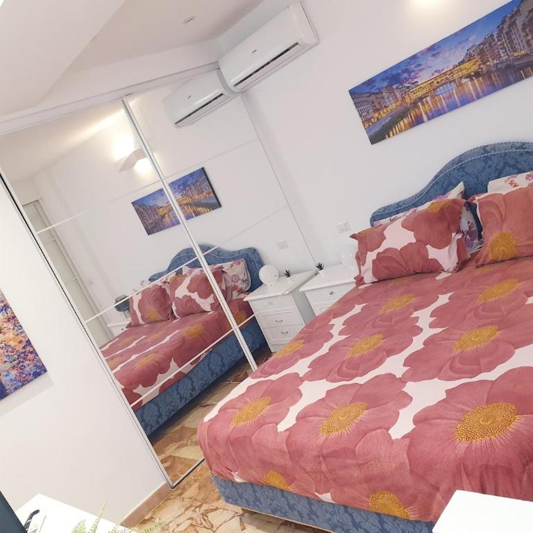Iris Apartment with Jacuzzi - Easy City Access - Appartamento con 1 Camera da Letto - 13