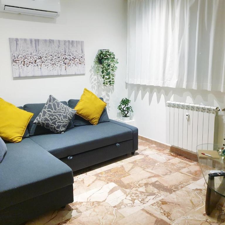 Iris Apartment with Jacuzzi - Easy City Access - Appartamento con 1 Camera da Letto - 24
