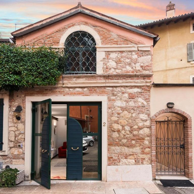 Appartamento Cangrande in centro a Verona - Two-Bedroom Apartment - 1