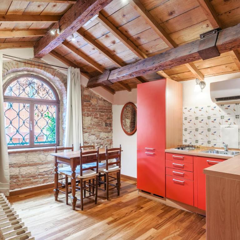 Appartamento Cangrande in centro a Verona - Two-Bedroom Apartment - 3