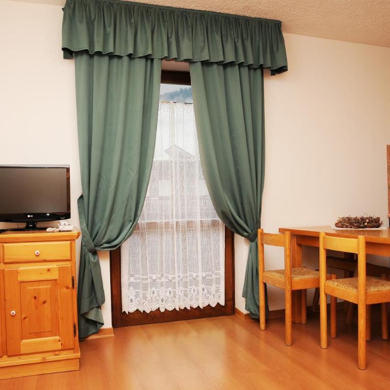 Residence Marisol Camere & Appartamenti - Mezzana Centre - Apartamento de 2 dormitorios - Via dei Ronchi 1 - 8