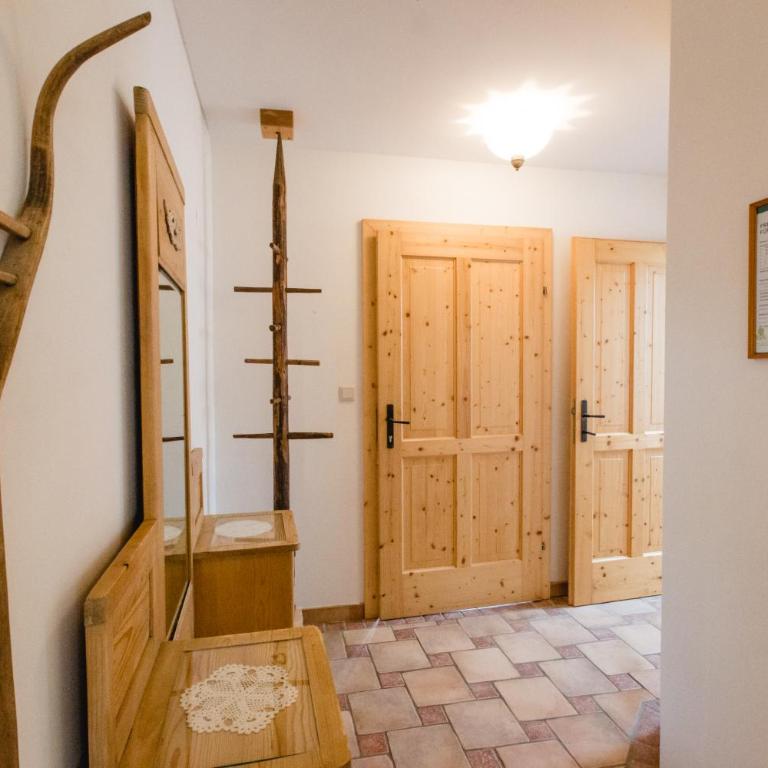 Haunzwickl Ferienhaus - Apartment mit 2 Schlafzimmern und Balkon - 15