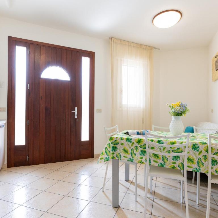 Ville AMEI - Appartamento con 2 Camere da Letto - 4