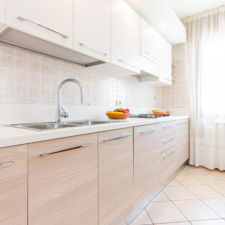 Ville AMEI - Appartamento con 2 Camere da Letto - 16