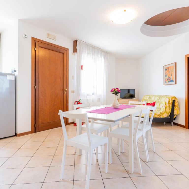 Ville AMEI - Appartamento con 2 Camere da Letto - 18