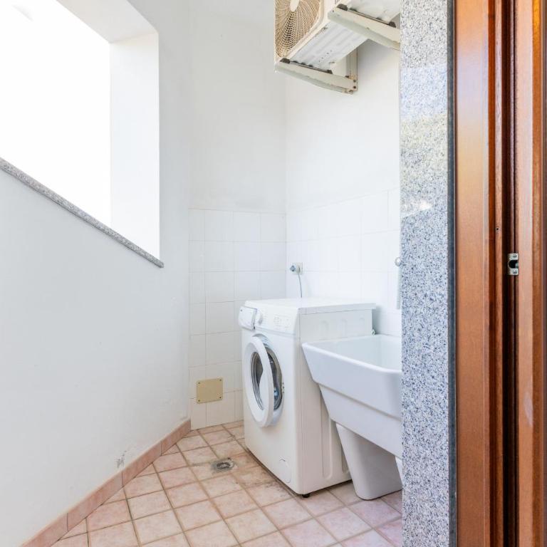 Ville AMEI - Appartamento con 2 Camere da Letto - 28