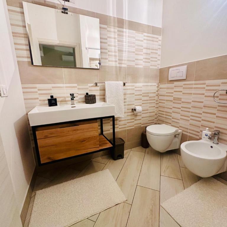 Comfy Holiday House - Two-Bedroom House - 21