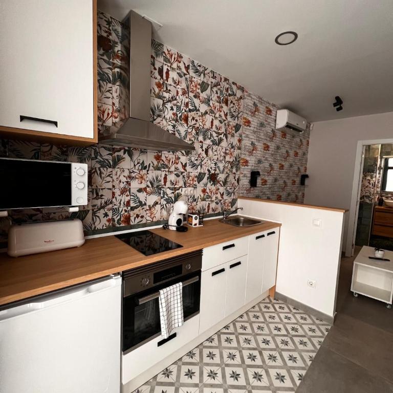 R11 Trabajo Descanso Premium Junto a Metro Madrid - One-Bedroom Apartment - 9