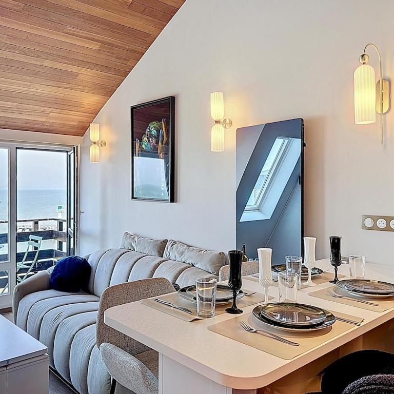Vue mer exceptionnelle Studio avec Parking au Port de Deauville - Apartamento de 2 dormitorios - 11