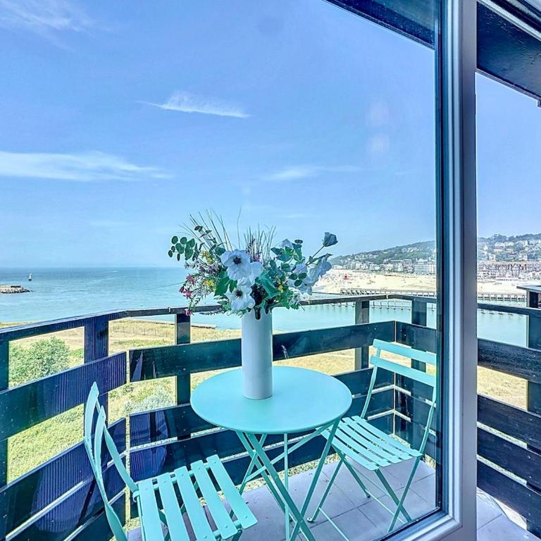 Vue mer exceptionnelle Studio avec Parking au Port de Deauville - Apartamento de 2 dormitorios - 17