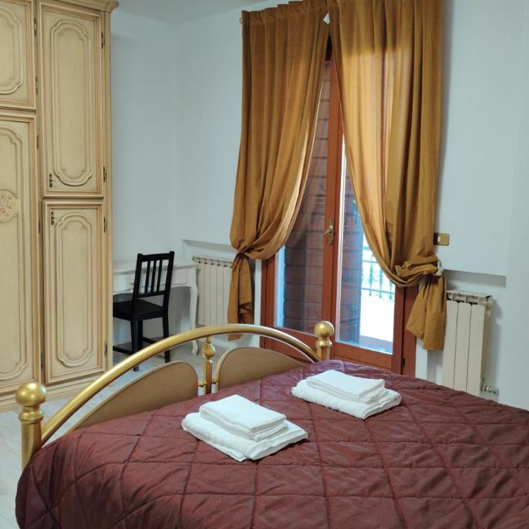 Villa Bazzera - Camera Tripla con Bagno in Comune - 1