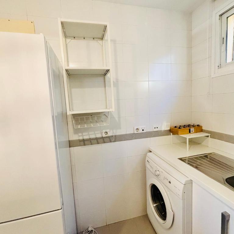 AlquilaEasy Navío - Casa de 3 dormitorios - 86