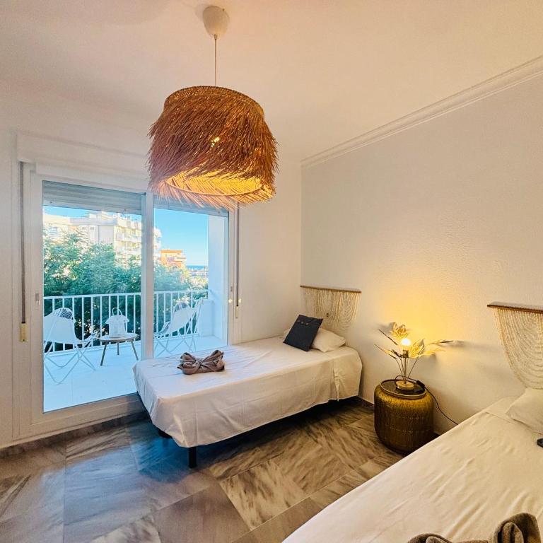 AlquilaEasy Navío - Casa de 3 dormitorios - 85