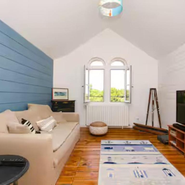 Villa familiale rénovée à Arcachon avec 6 ch, 4 sdb, entre 8 à 10 pers - Villa - 13