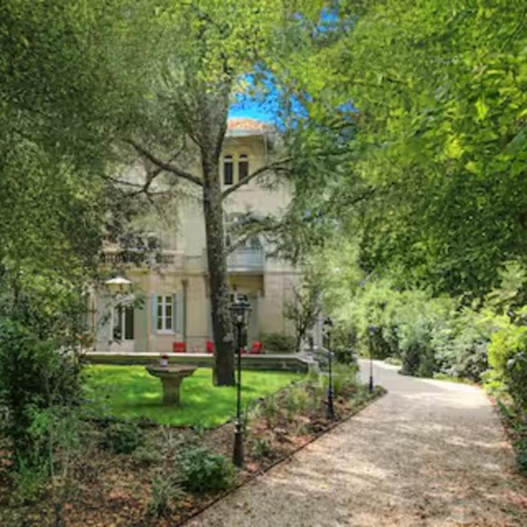 Villa familiale rénovée à Arcachon avec 6 ch, 4 sdb, entre 8 à 10 pers - Villa - 17
