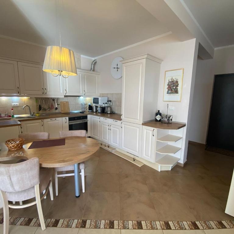 Apartament Nadia DUBRAVA BAR - Two-Bedroom Apartment with Balcony and Sea View - 20