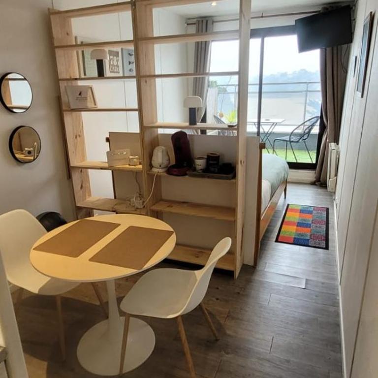 Les Studios de la Cote Roz - Vue Mer - Plage - One-Bedroom Apartment - 4