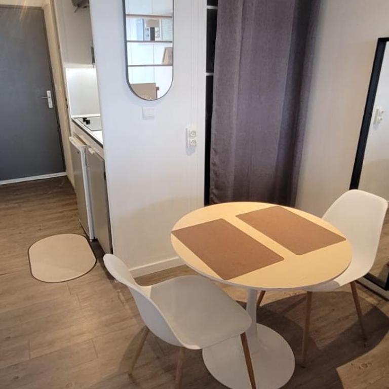 Les Studios de la Cote Roz - Vue Mer - Plage - One-Bedroom Apartment - 10