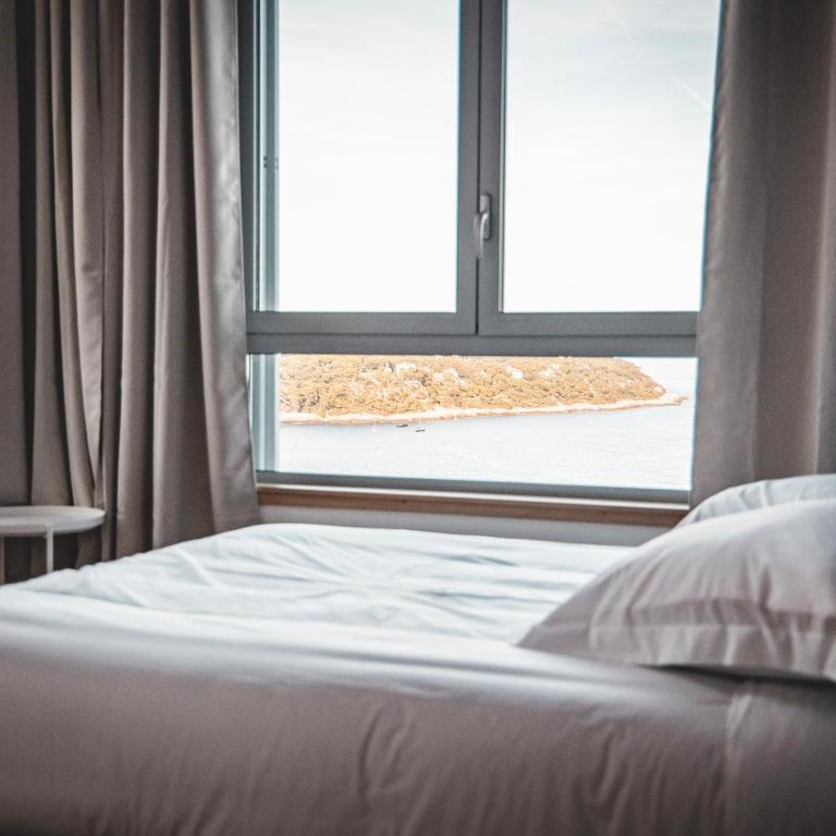 Wake Up to the Sea, Duplex Apartment Near Monaco - Appartement - 17