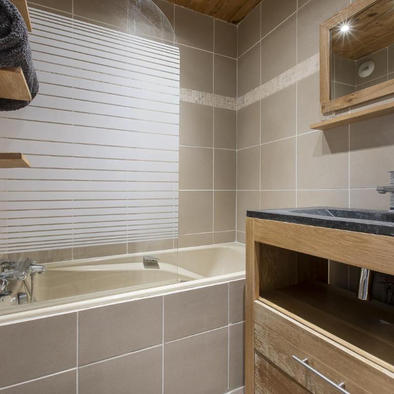 Des appartements au centre de Val Thorens - Two-Bedroom Apartment - 4