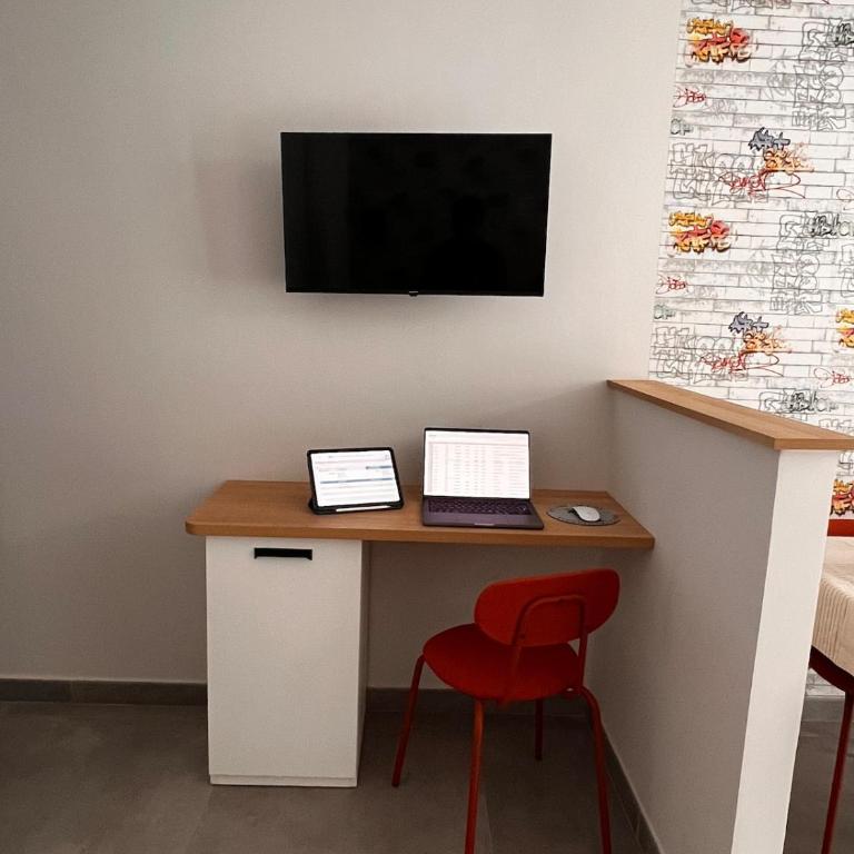 R13 Trabajo Descanso Premium Junto a Metro Madrid - One-Bedroom Apartment - 14